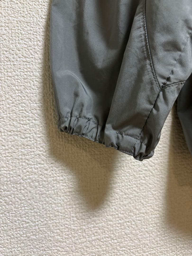 パタゴニア　ヘリウム