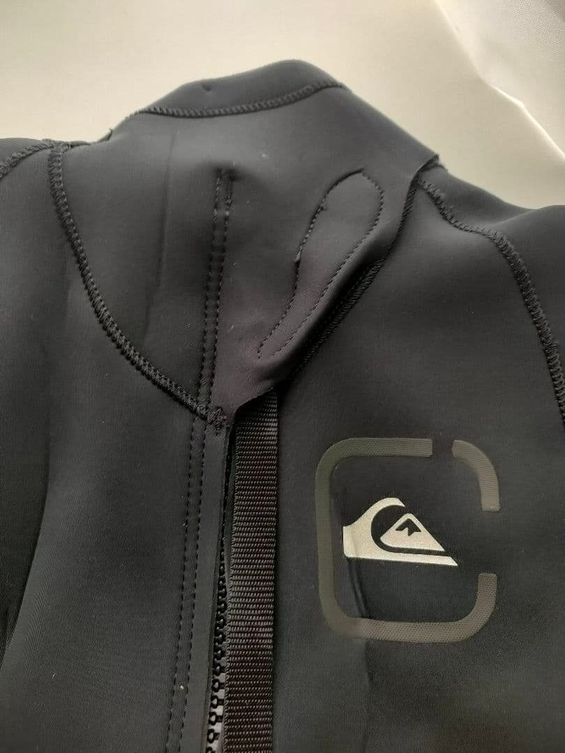 Quiksilver　スプリングウェットスーツ　MLサイズ