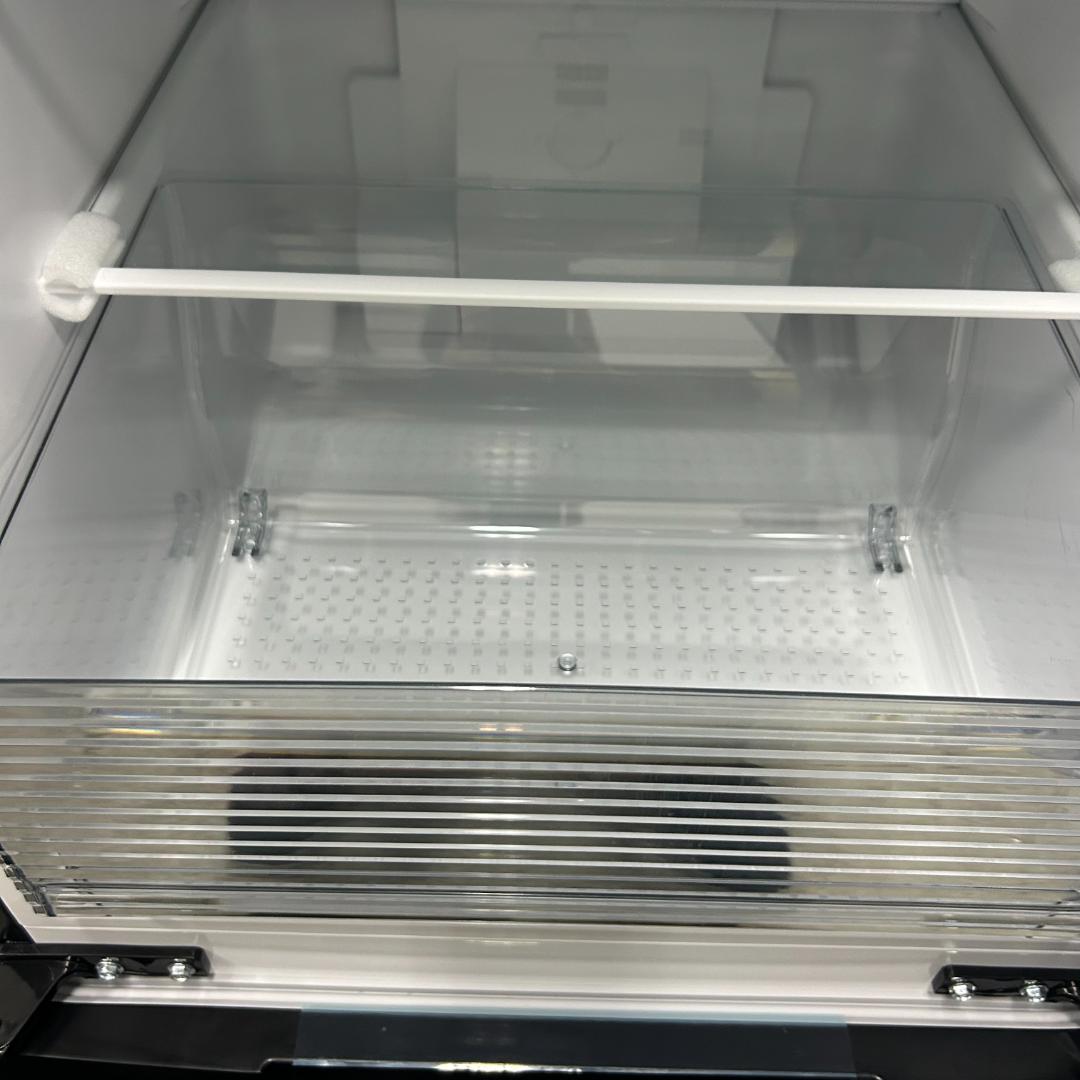 mipoはです！美品！ シャープ 冷蔵庫 24年製