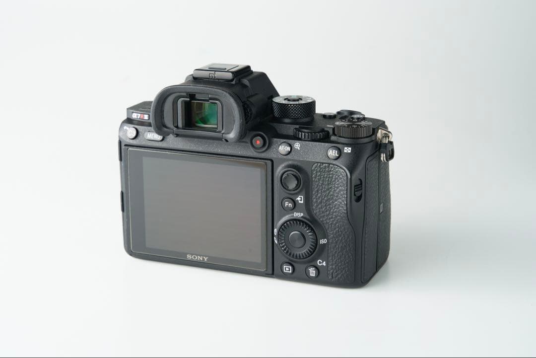 美品 SONY α7R III ミラーレス一眼カメラ