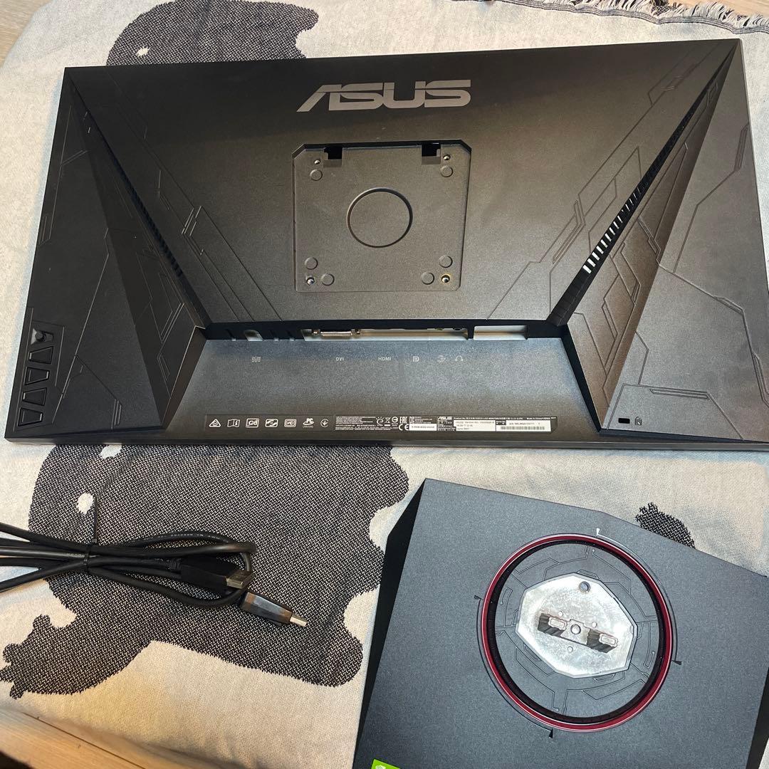 美品:165Hzゲーミングモニター　VG258QR-R 24.5型 ASUS