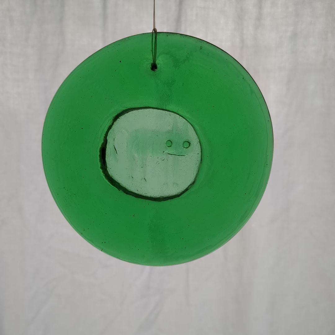 エリック・ホグラン サンキャッチャー 猫 グリーン