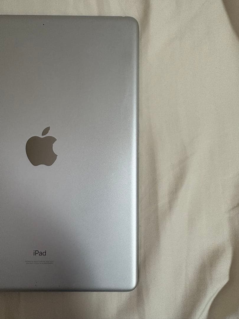 Apple iPad 第9世代 64GB シルバー本体 箱付き・ケース付属も可