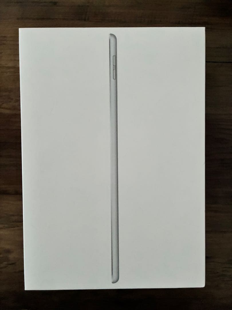 【Apple】iPad第８世代 シルバー