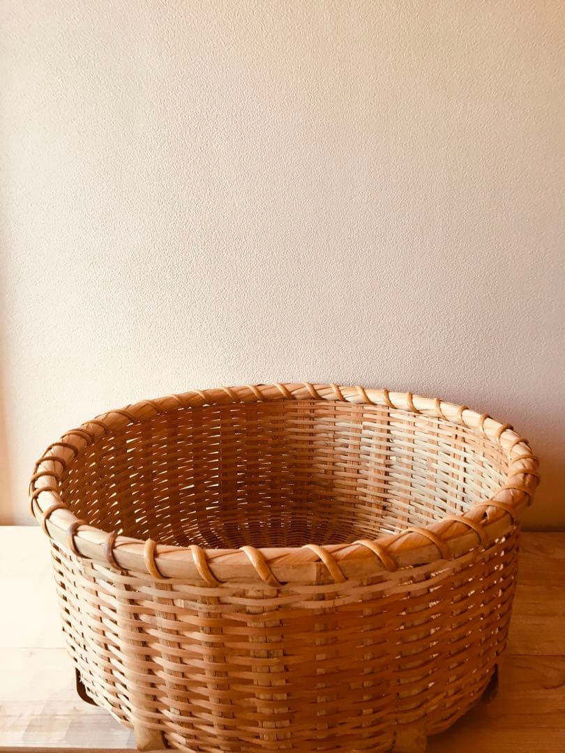 竹 大きな収納かご ①