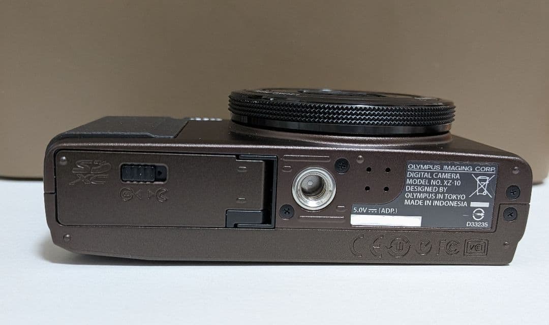 OLYMPUS コンパクトデジタルカメラ 5倍光学ズームXZ-10