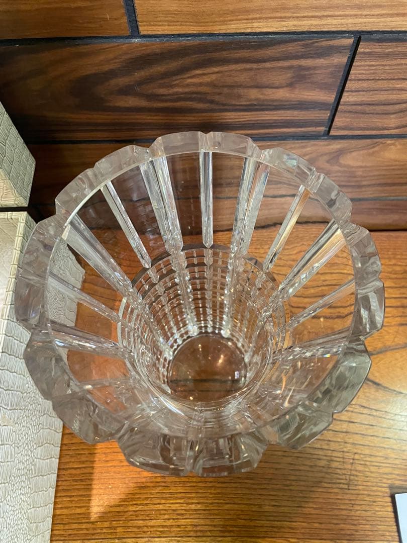 Kagami crystals クリスタル花瓶　大型　重さ約5.2kg 高級