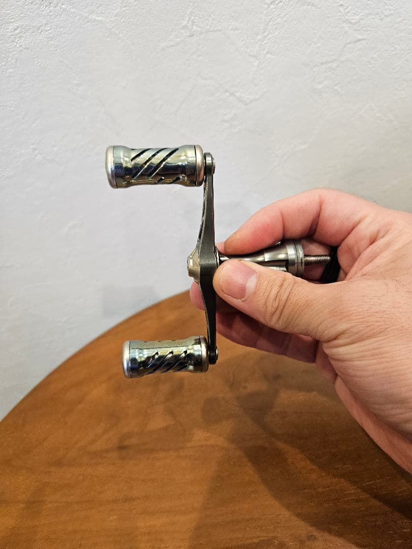 LIVRE アベントゥーラ80 リブレ　ダブルハンドル　S2　シマノ用