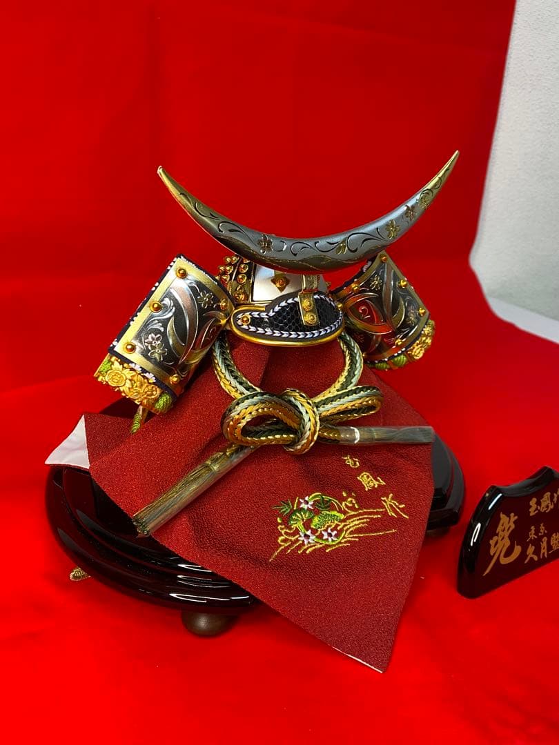 東京久月　五月人形　伊達政宗　兜飾り・甲冑師：玉鳳　作