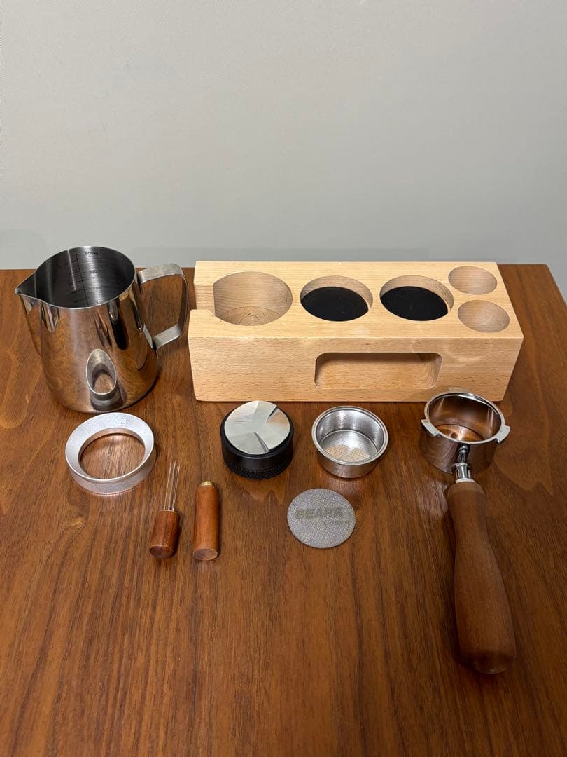 【値下げ可】デロンギ デディカ アルテ エスプレッソメーカー EC885J