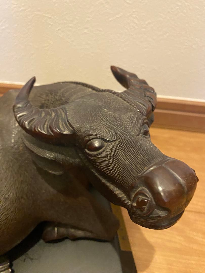 紫檀、彫刻水牛牧童像、サイズ長さ25cm重さ約1830g