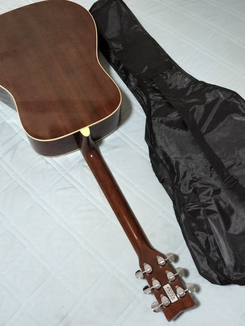 YAMAHA ヤマハ アコースティックギター ケースやオマケ多数付き 初心者最適