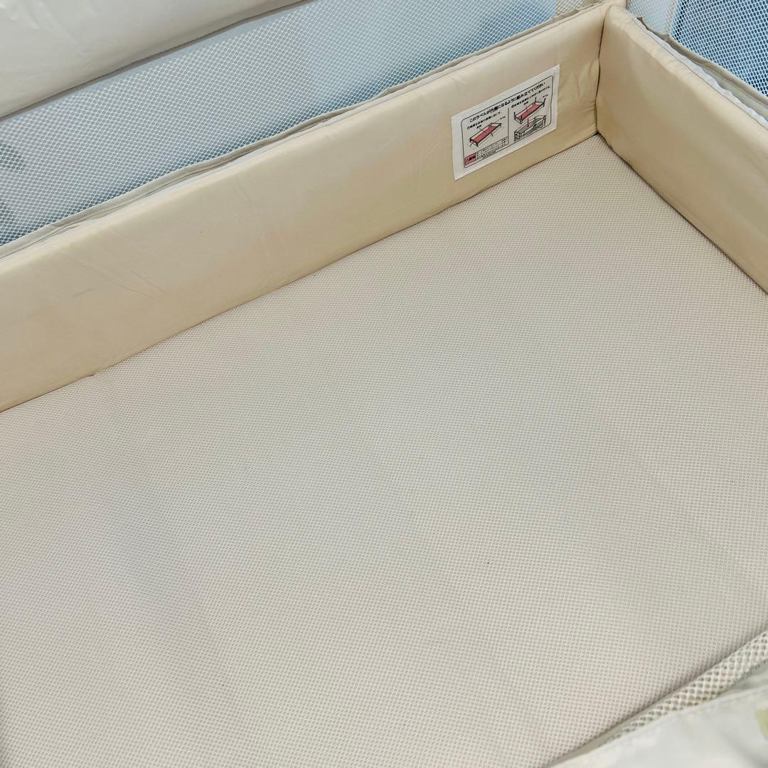 Aprica アップリカ ココネルエアー ホワイト 折り畳みベビーベッド