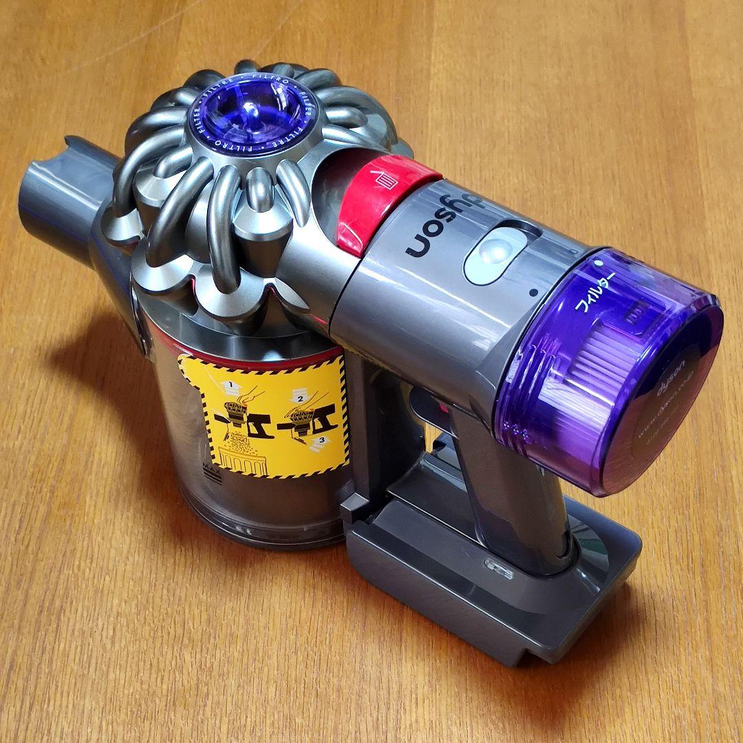 ダイソンV8 SV10K掃除機＋マキタ18vアダプターセット分解清掃済み 動作品