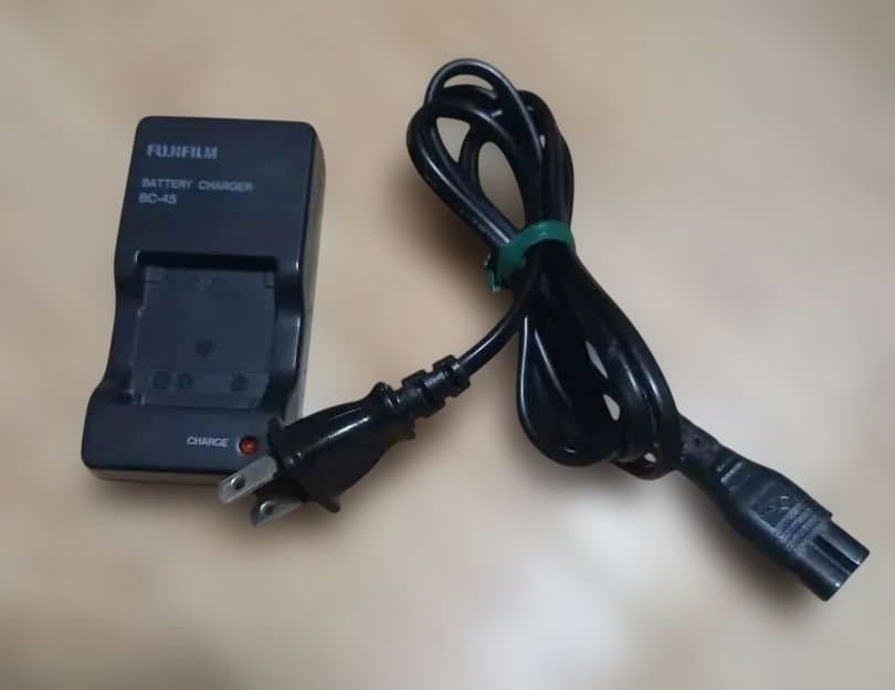 富士フィルム FUJIFILM FinePix Z100fd