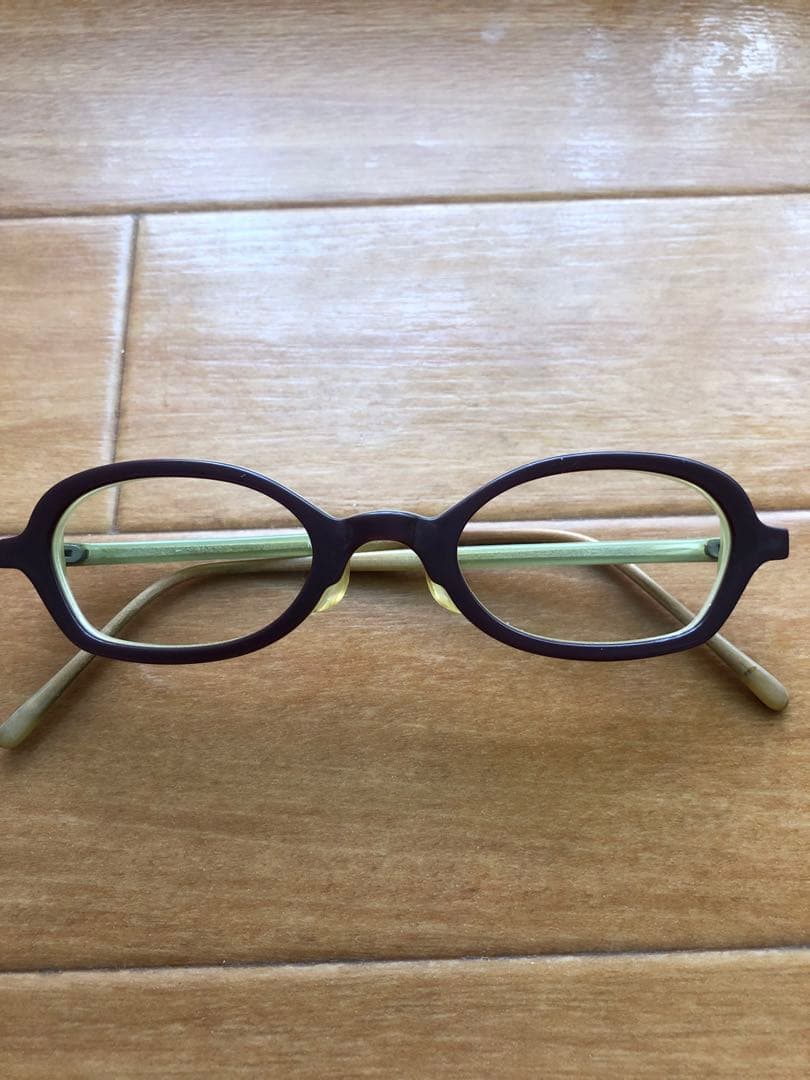 再お値下げ‼️ アンバレンタイン　メガネ