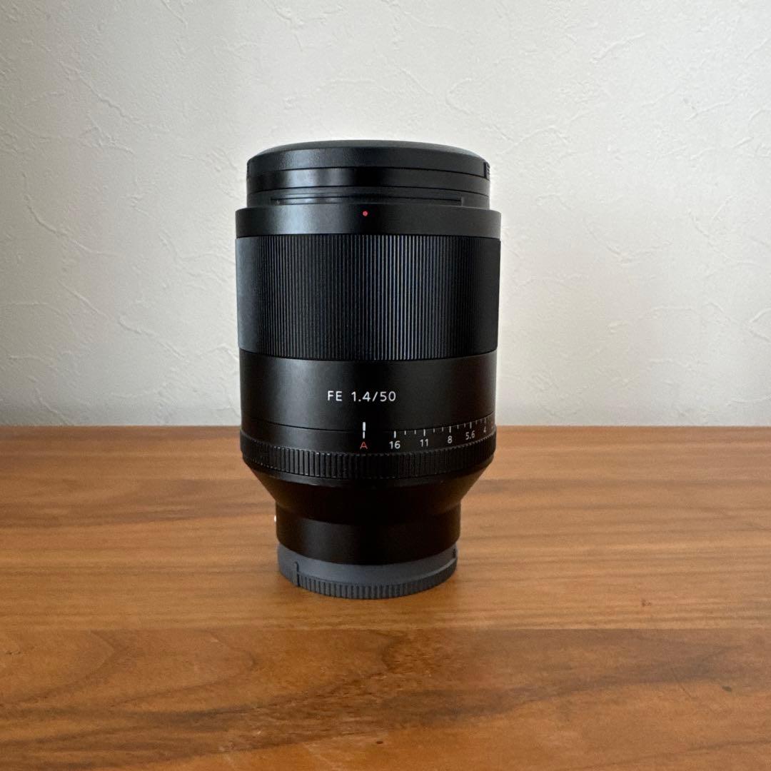 SONY Planar T* FE 50mm F1.4 ZA（フィルター付）