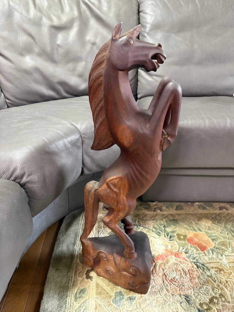 木製　置物　馬　ウマ