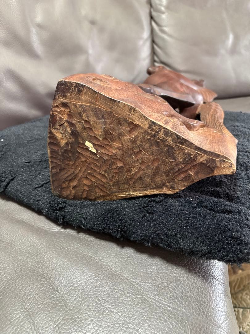 木製　置物　馬　ウマ