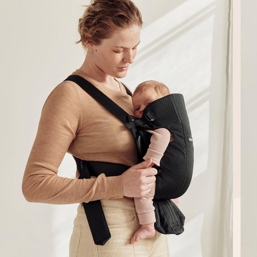✨新品✨ベビービョルン　ベビーキャリア　ミニ　メッシュ　抱っこ紐　ブラック