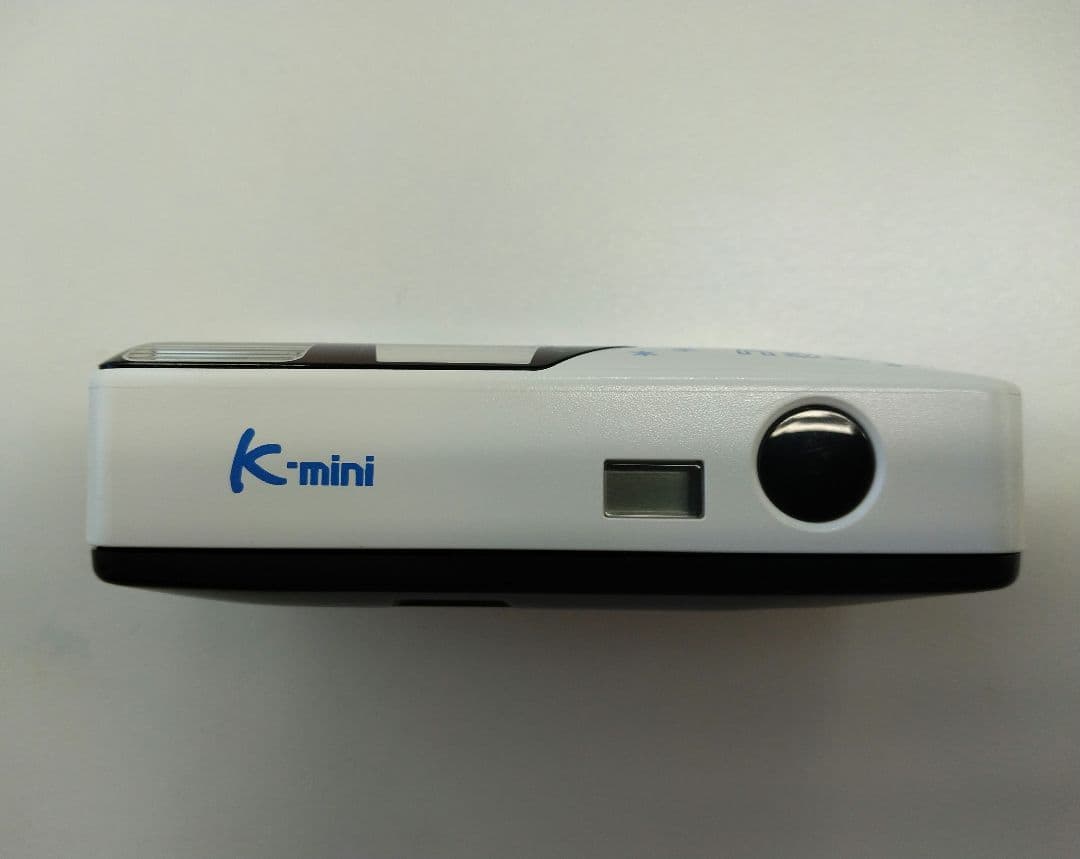 ピングー　フィルムカメラ　konica