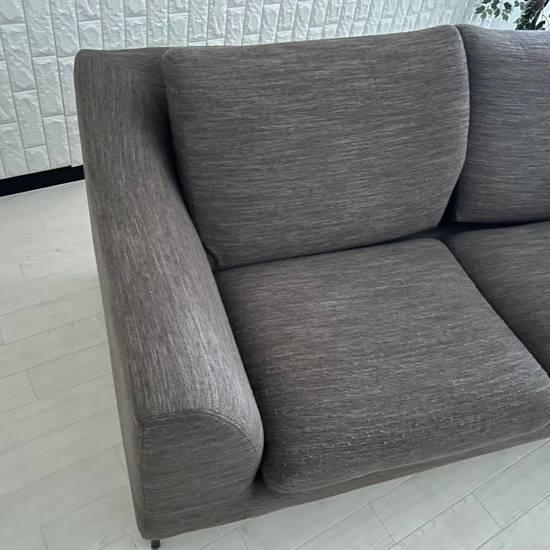 都内23区送料無料❗️ ニトリ　2人掛けワイドソファ　クッション付き✨