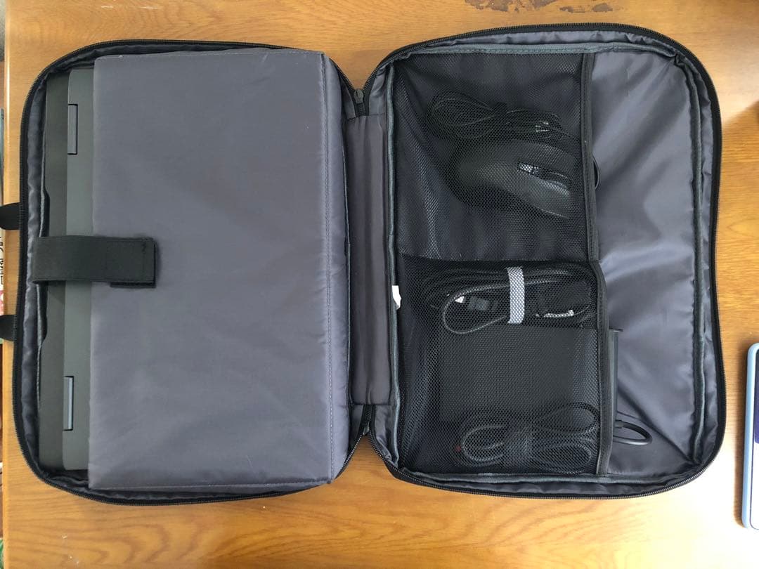 Lenovo IdeaPad Gaming 3 15IAH7 本体