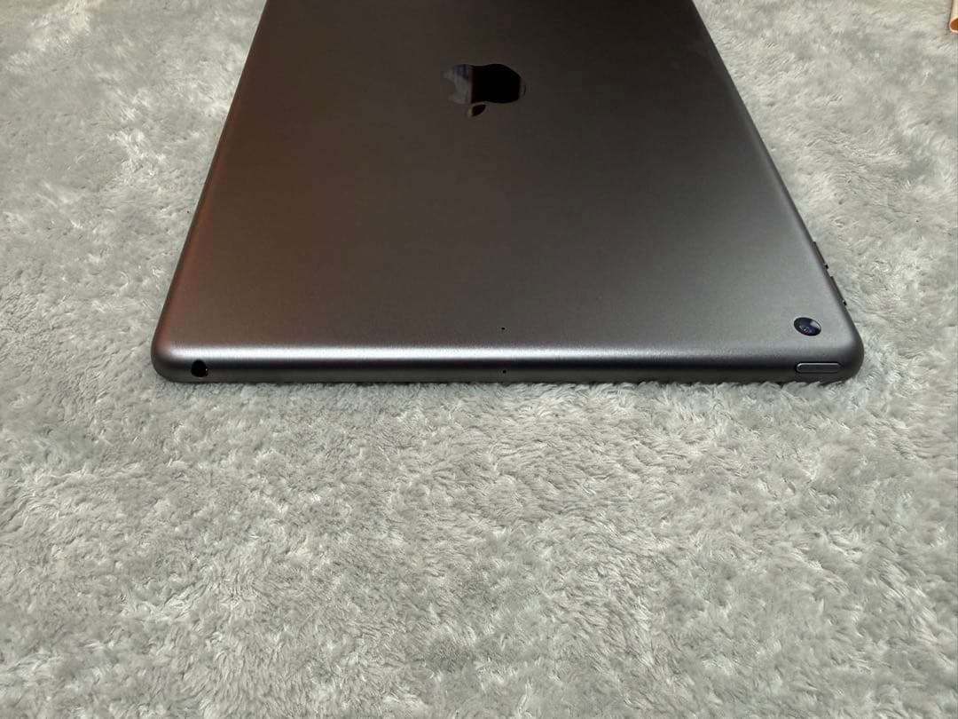 iPad第7世代　Wi-Fiモデル　32GB