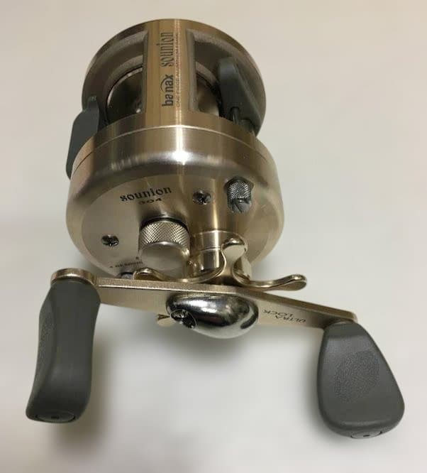 訳あり！激レア製品の海外で人気があったBanaxのビンテージ、ベイトリール