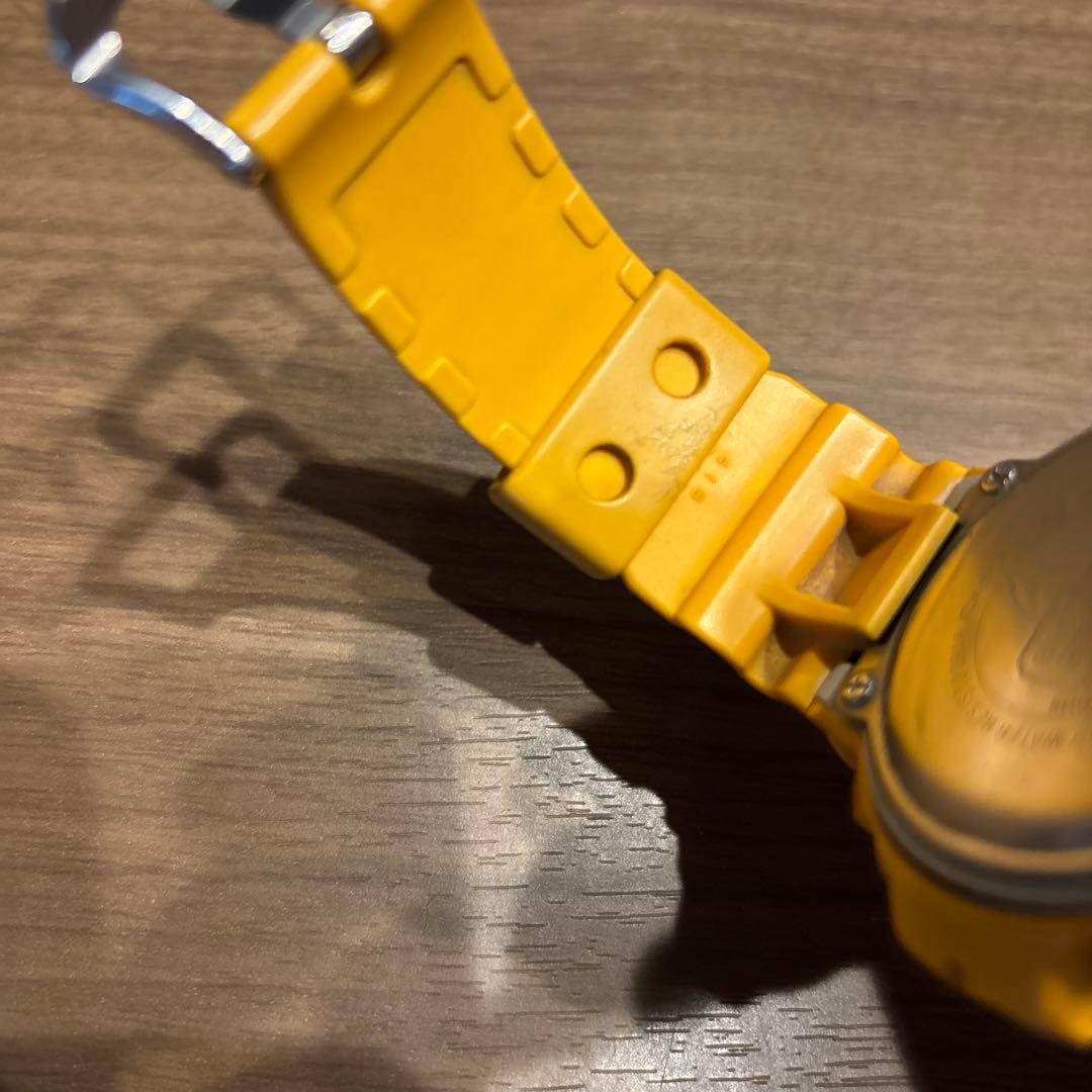 【中古品】G-SHOCK CASIO イエロー　腕時計