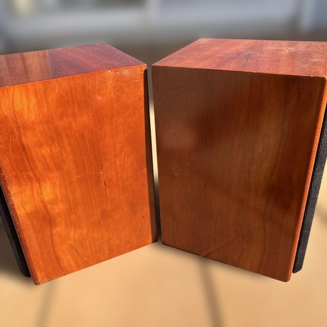 DALI  Menuet II スピーカー