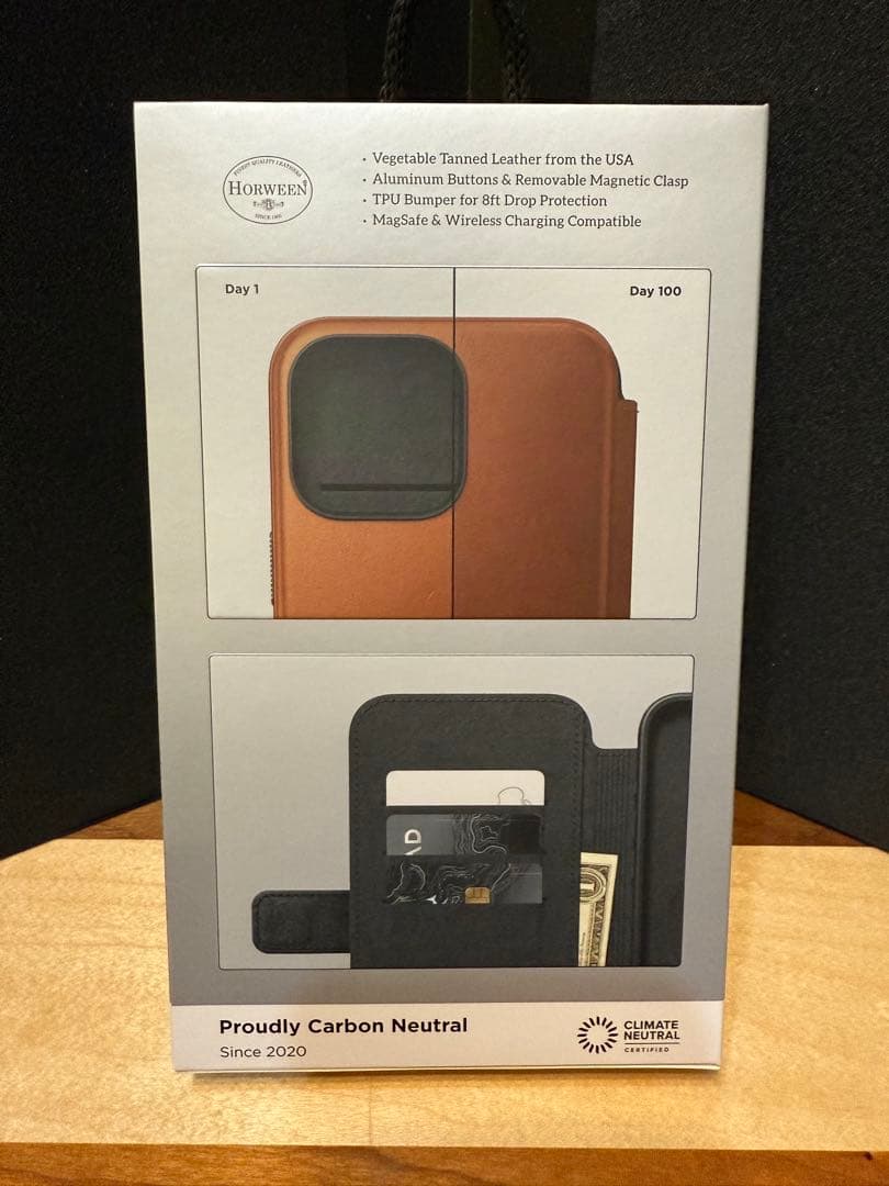 iPhoneアクセサリー NOMAD ModernLeatherFolio iPhone15 ProMax