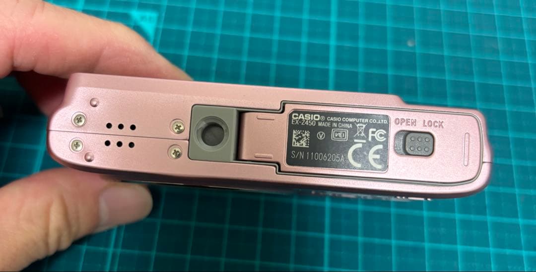 CASIO EXILIM EX-Z450 12.1メガピクセル　ピンク