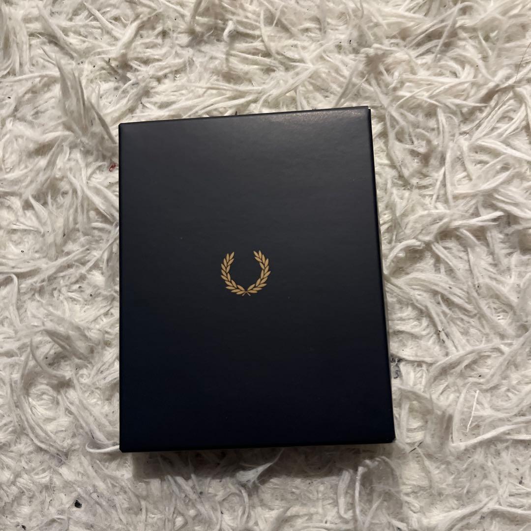 FRED PERRY キーリング シルバー