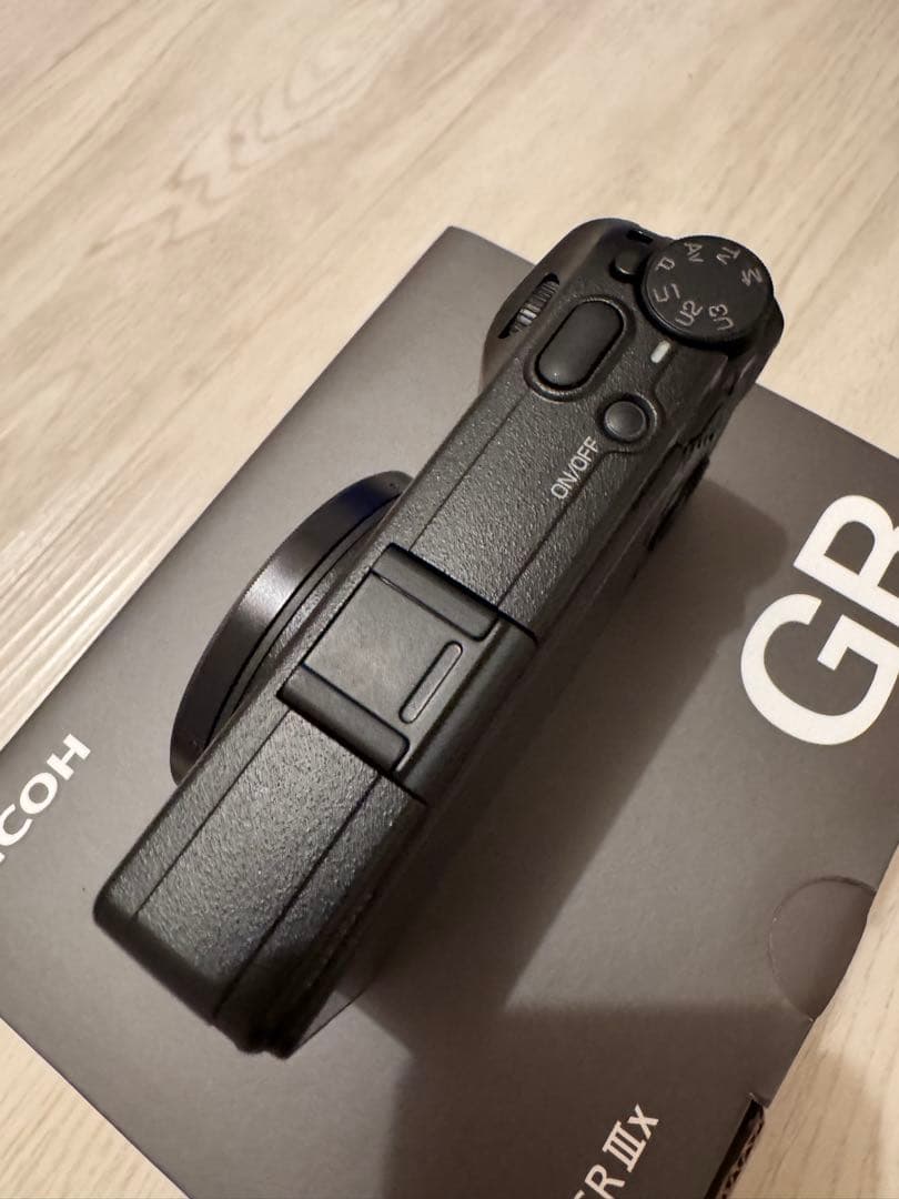 美品　RICOH リコー GR IIIx コンパクトデジタルカメラ　保証付