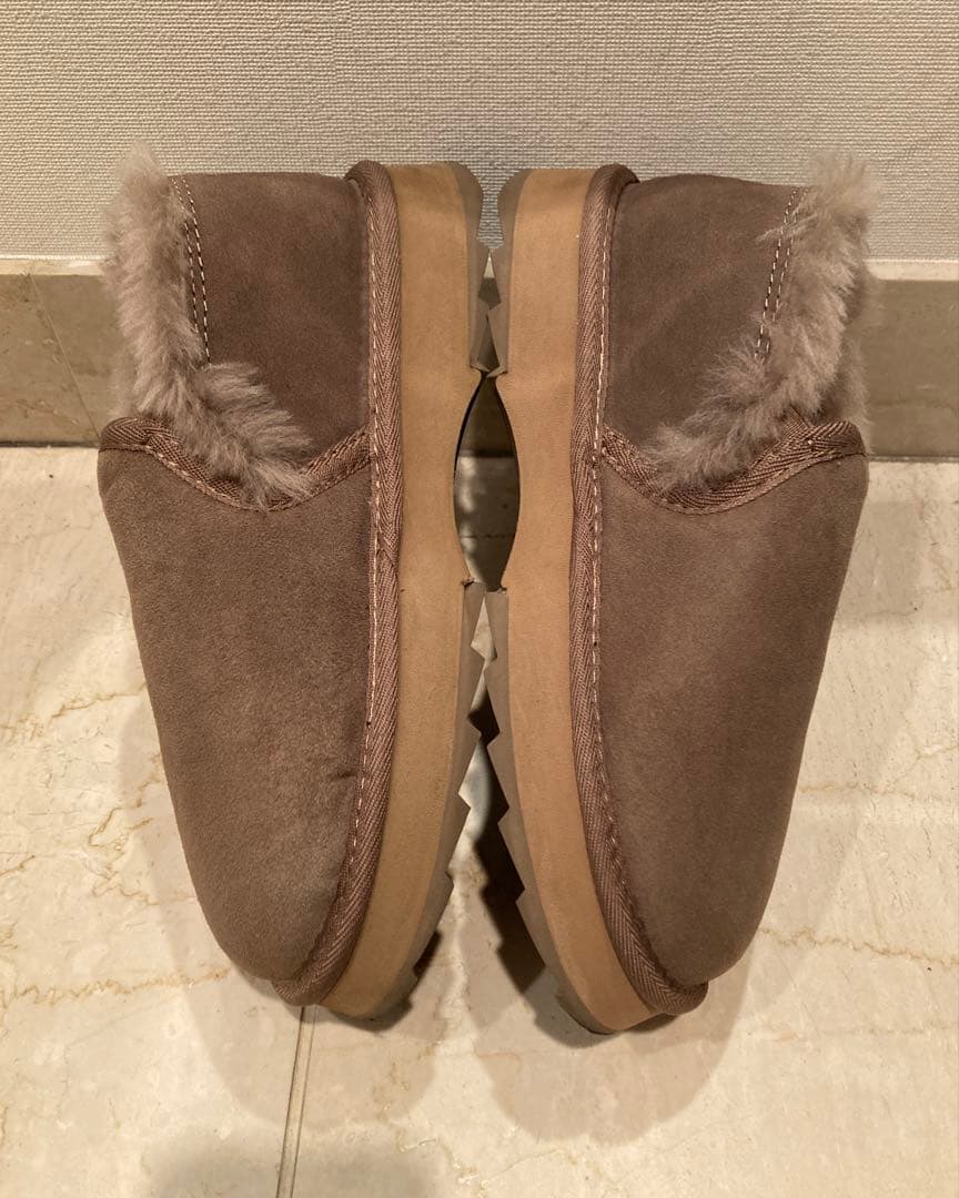 EMU Australia エミュ　Sharkey Reef