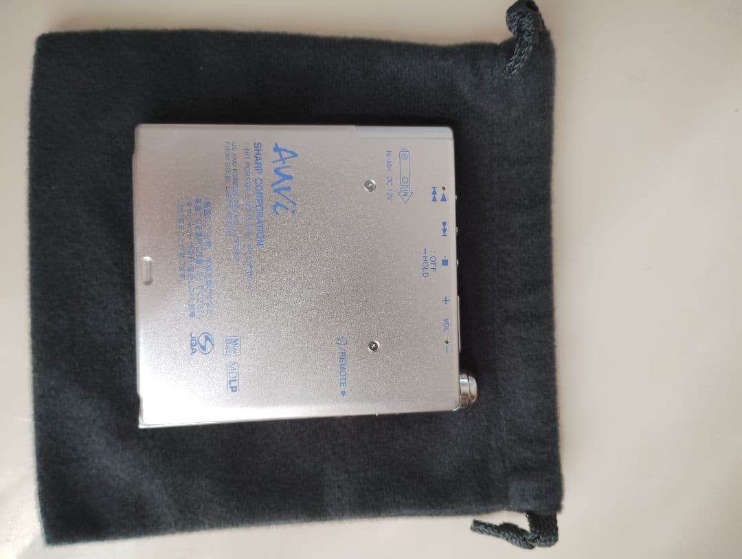 SHARP 　MD　1ビット　ポータブルプレーヤー MD-DP700　ブルー系