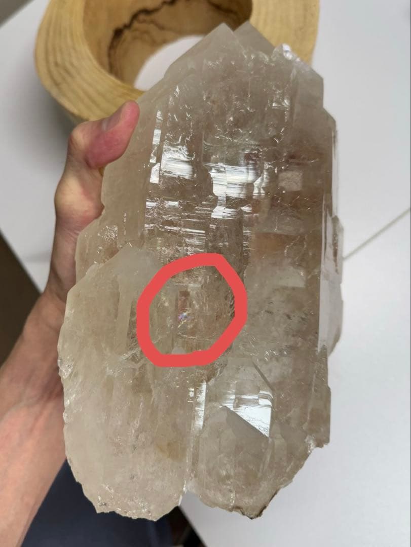 4.2kg特大水晶・虹入・オーラフレーム・ヒマラヤ スカルドゥ産カテドラル水晶