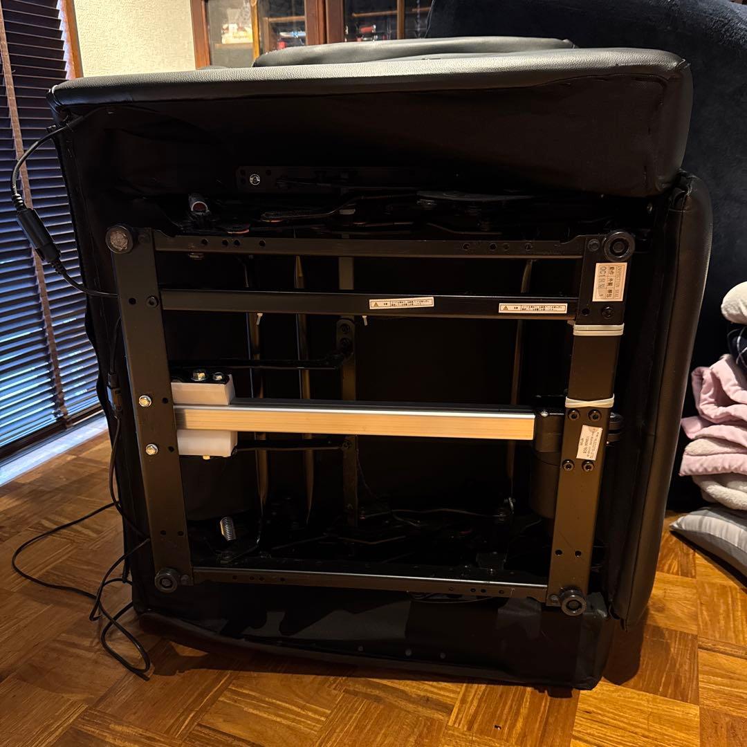 ニトリ　電動リクライニングチェア　HL02227S-2732