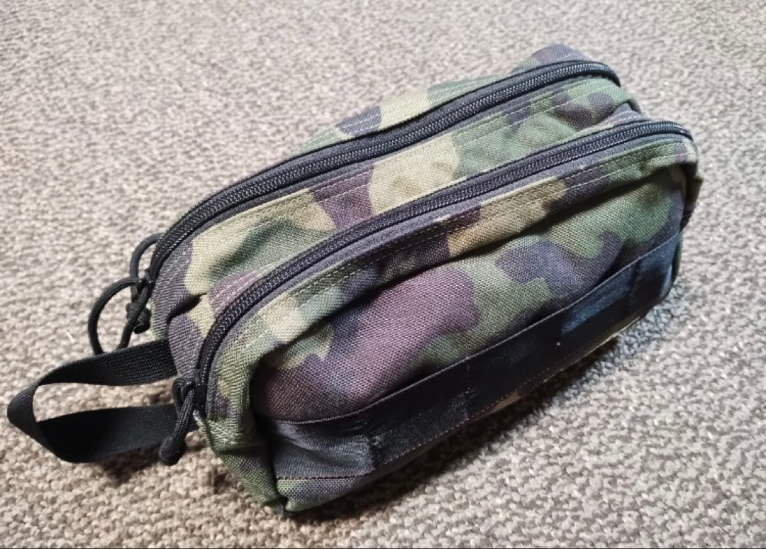 BRIEFING ブリーフィング カモフラージュ ジッパーポーチ