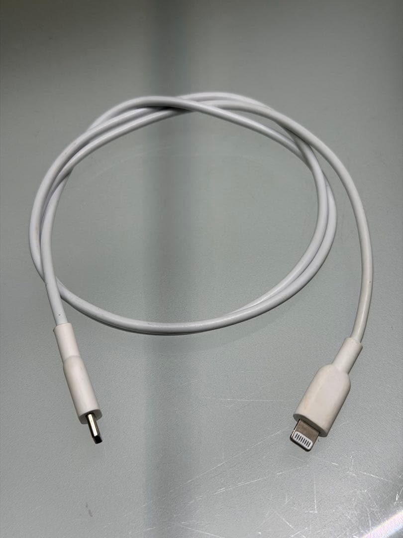 新品iPhone14 Pro Max 1TB 充電コード3本その他付き