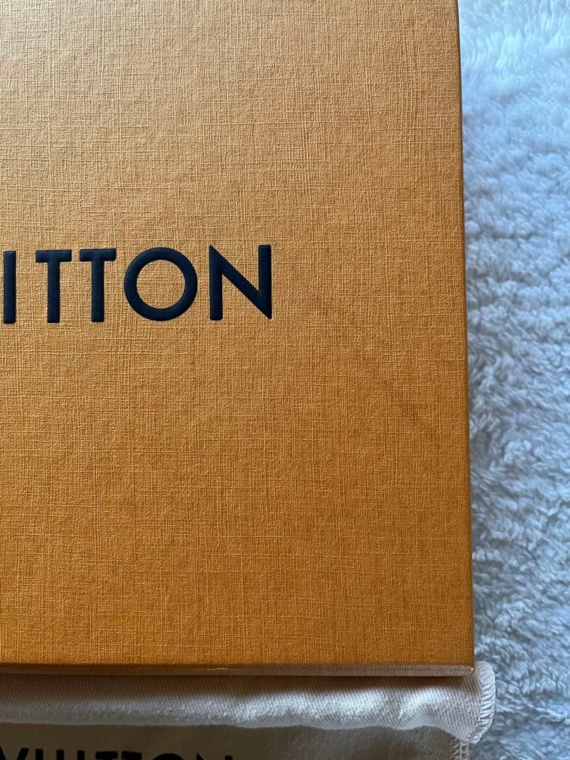 ⭐︎未使用⭐︎Louis Vuitton ルイヴィトン 12エテュイ 色鉛筆