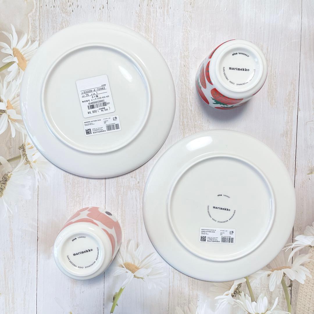 ♡LOVE いちご　マリメッコ　マンシッカ　ウニッコ　プレート ラテマグ