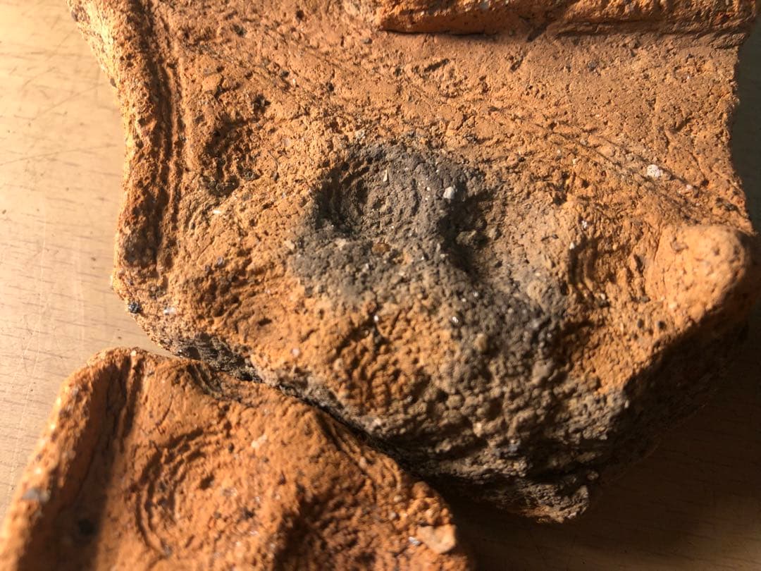 「板状土偶の破片」です。