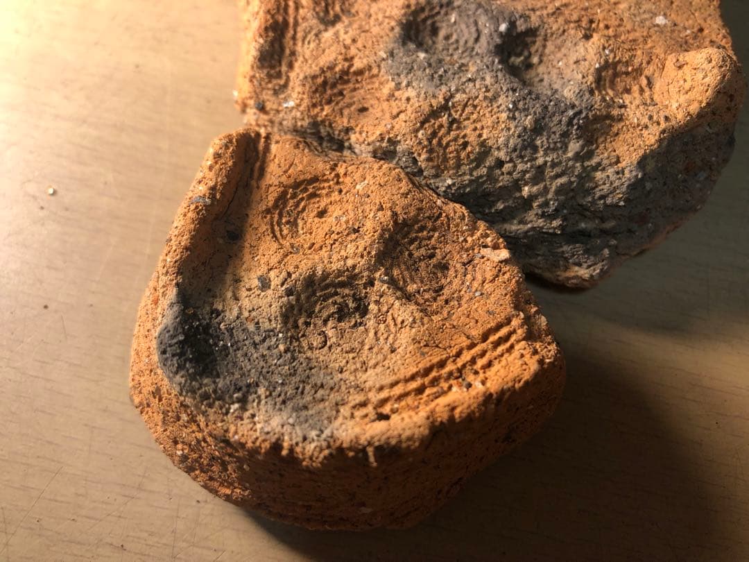 「板状土偶の破片」です。