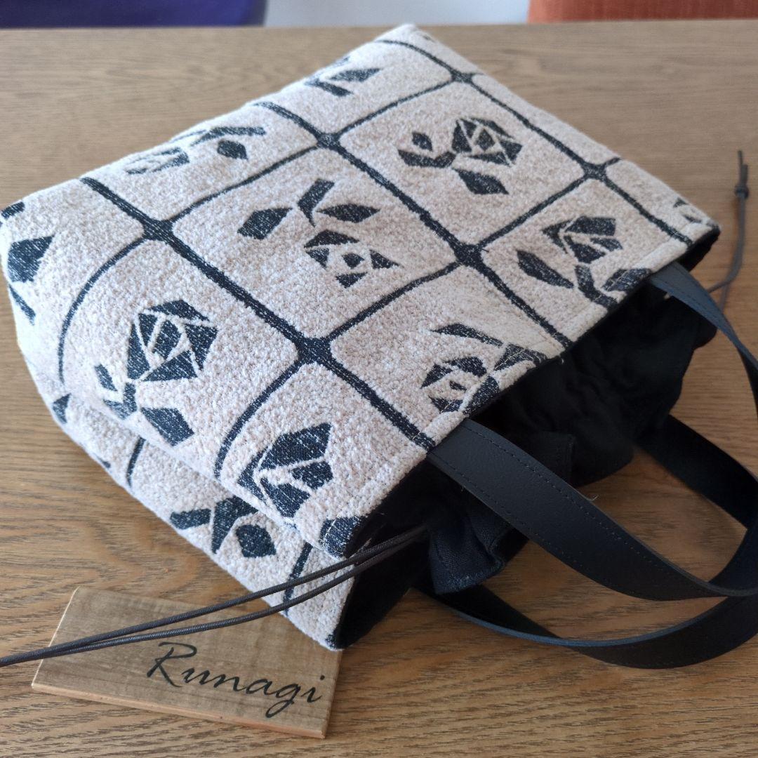 あおりポケットの巾着バッグ＊ミナペルホネン lulu