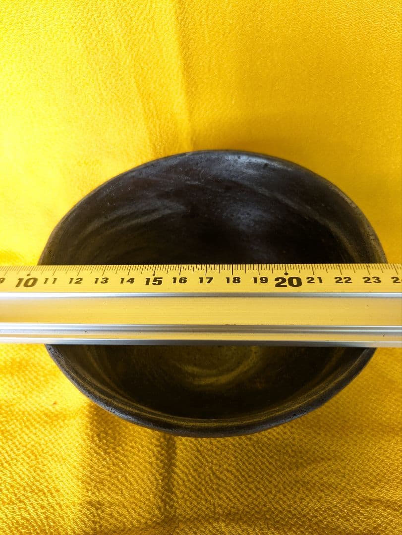 石彫茶碗、抹茶茶碗、石彫刻茶碗、安山岩茶碗、倉田辰彦作、日本製