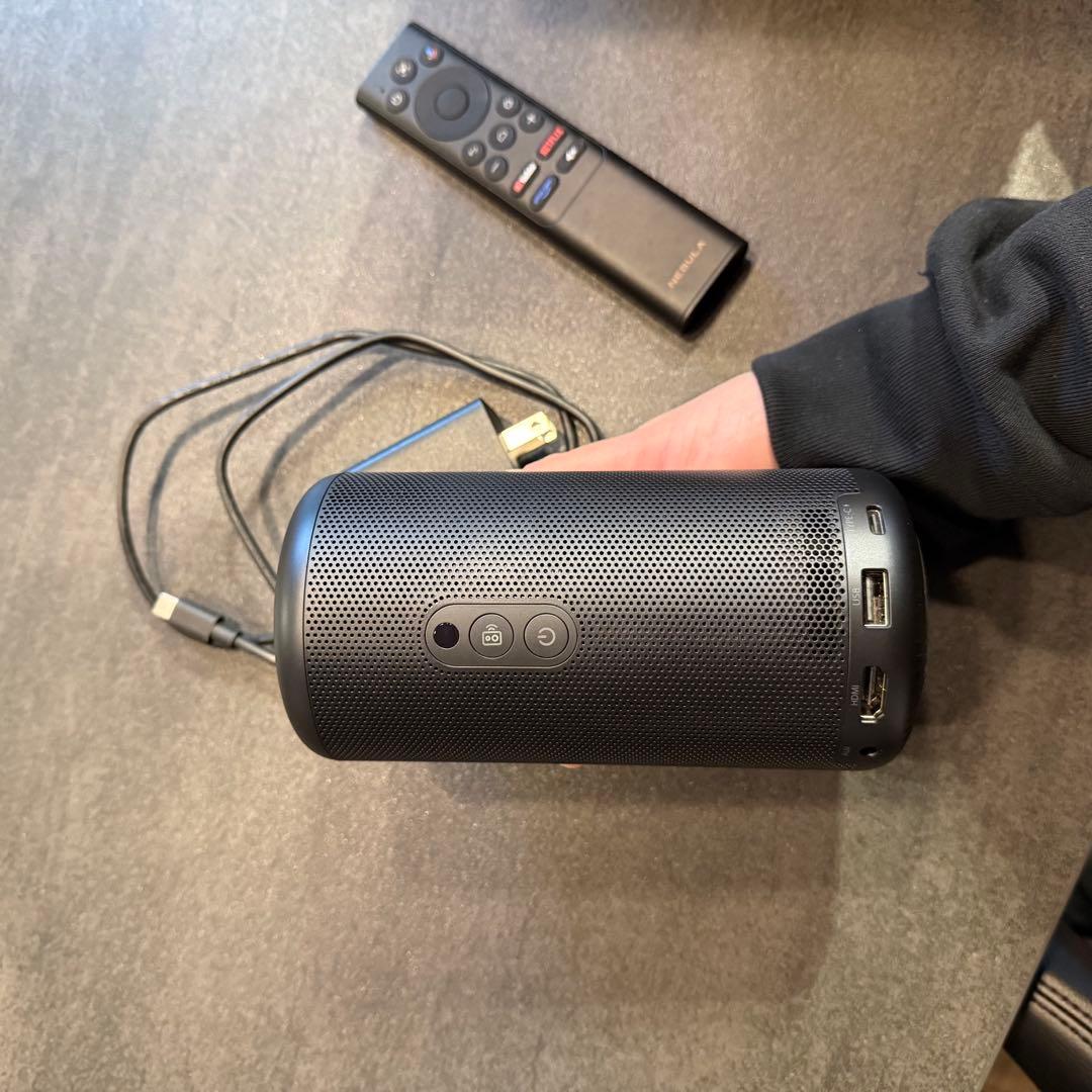 Anker Nebula Capsule 3 小型プロジェクター