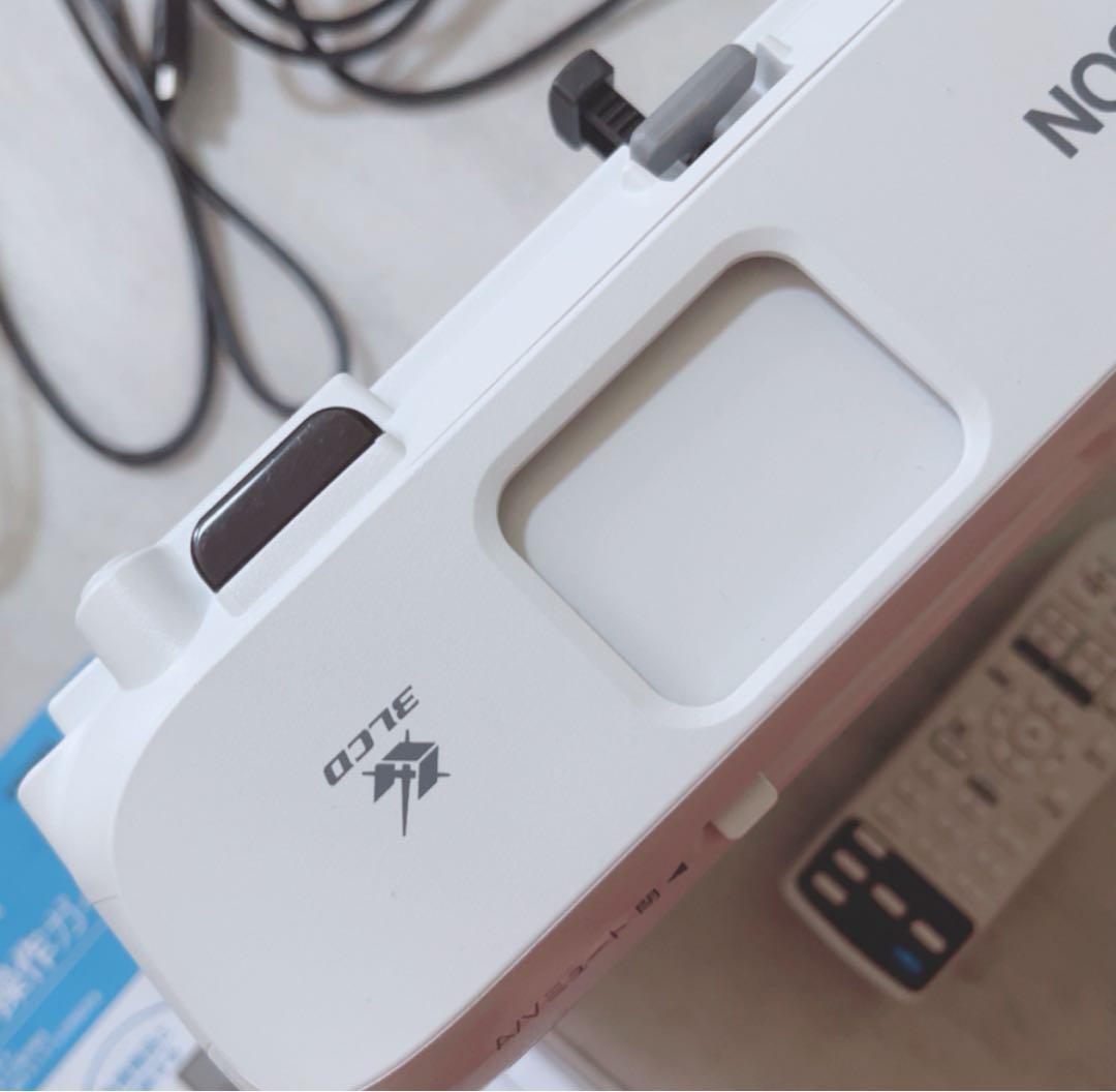 美品　EB-X06 ビジネスプロジェクター