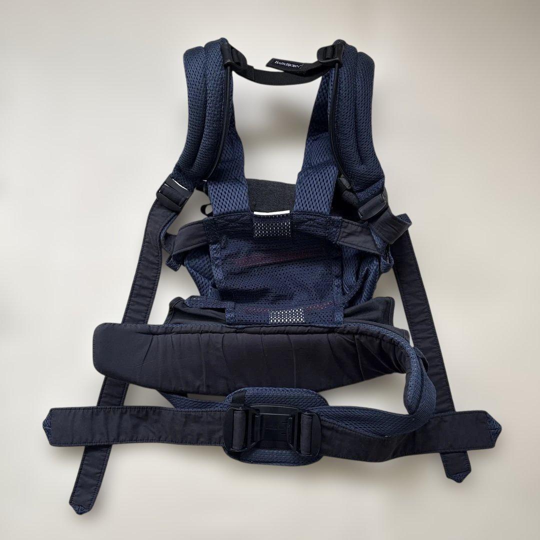 【最終お値下げ】ベビービョルン ベビーキャリアハーモニー（ネイビーブルー）